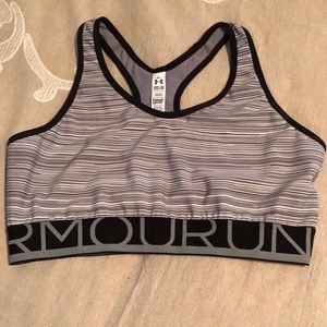 Under Armour Cross back sports bra